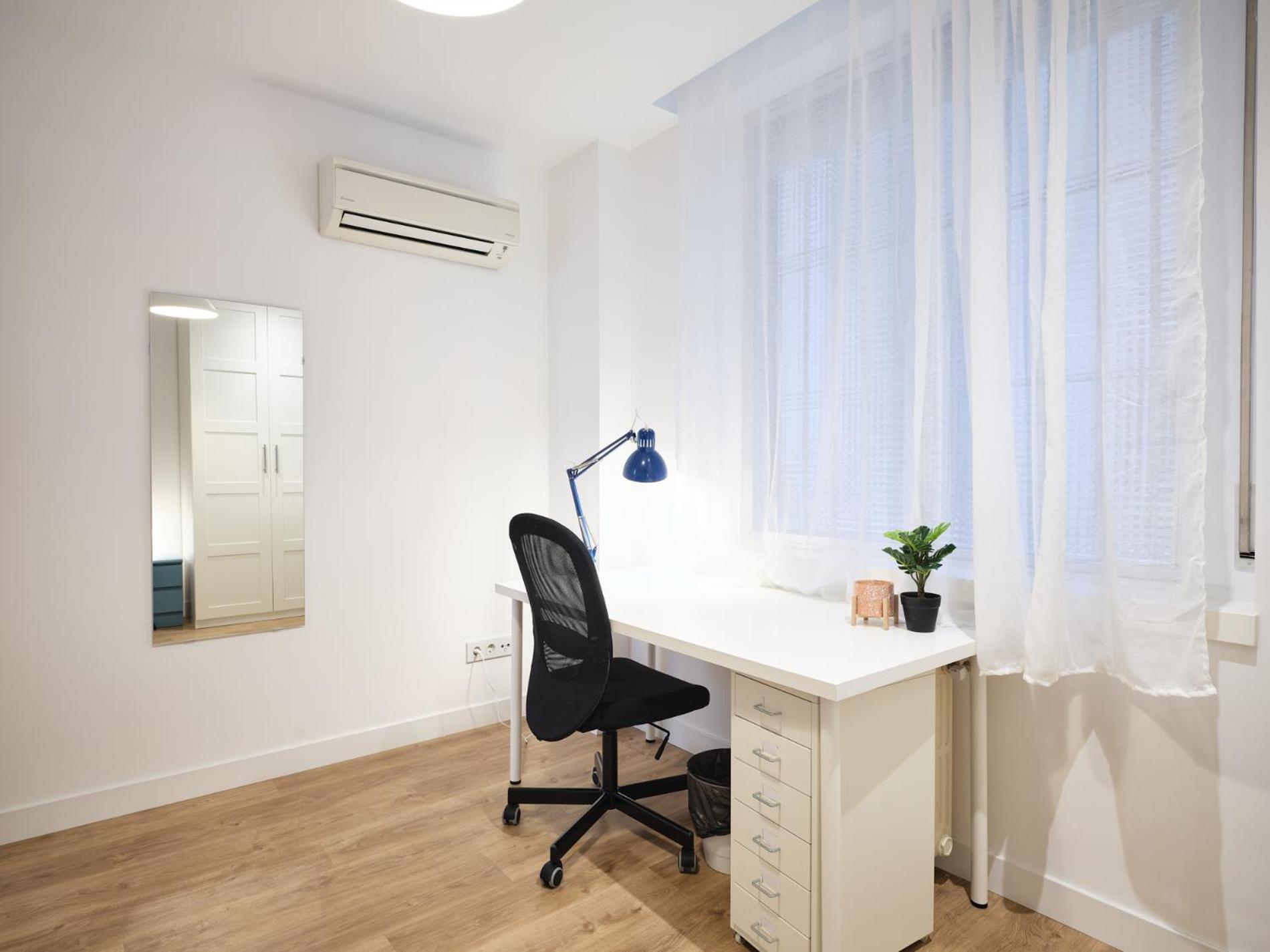 My City Home - Student Rooms In Moncloa Madrid Exterior photo